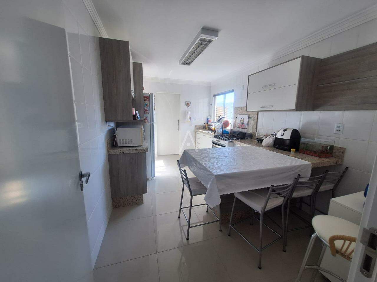 Apartamento para à venda no Bairro CENTRO em CASCAVEL: 