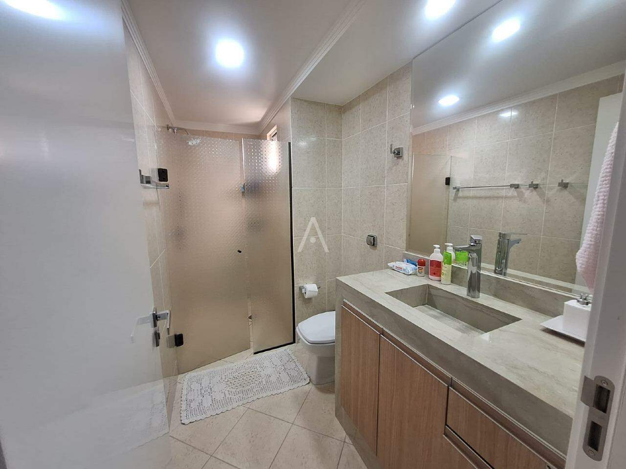 Apartamento para à venda no Bairro CENTRO em CASCAVEL: 