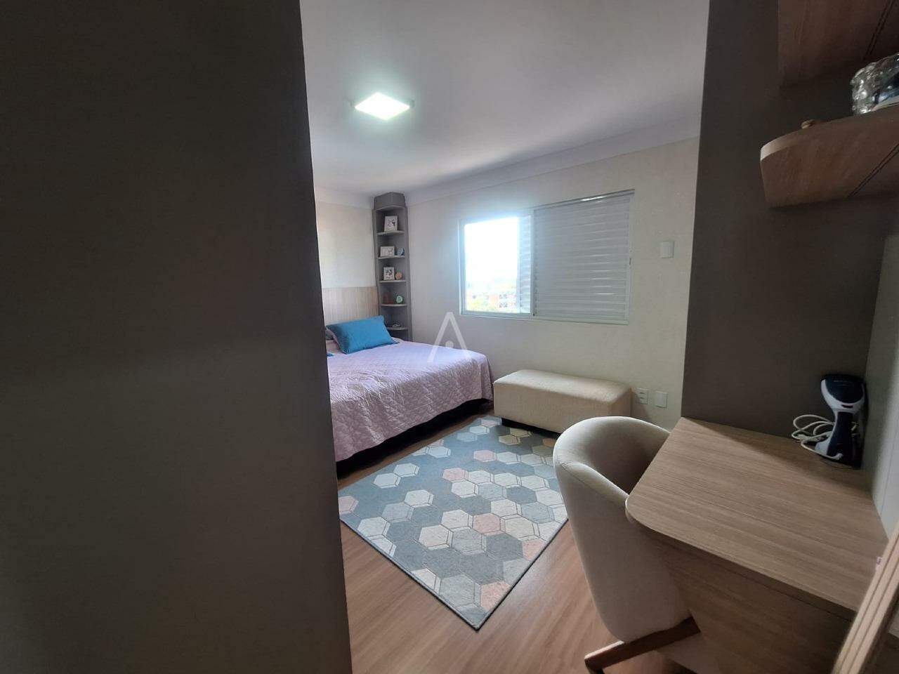 Apartamento para à venda no Bairro CENTRO em CASCAVEL: 