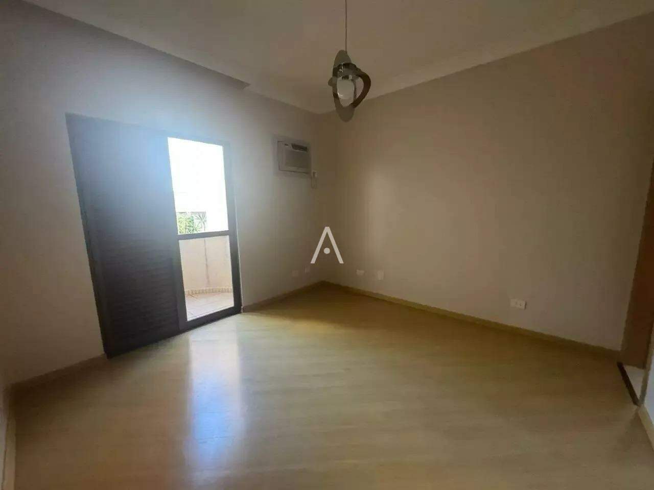 Sobrado para à venda no Bairro PACAEMBU em CASCAVEL: 