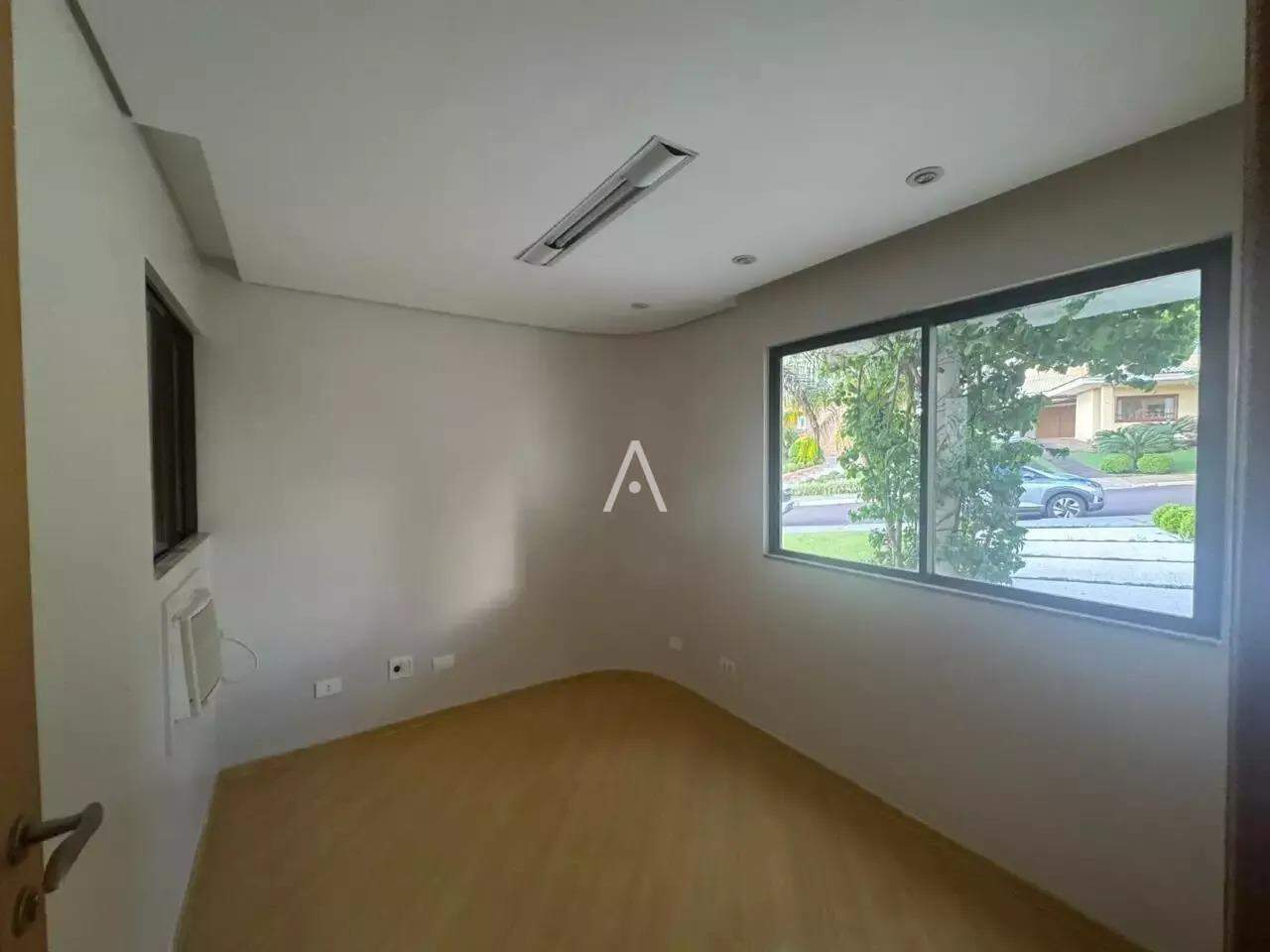 Sobrado para à venda no Bairro PACAEMBU em CASCAVEL: 