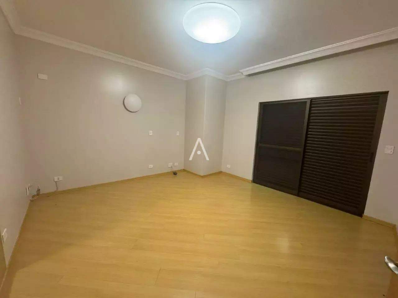 Sobrado para à venda no Bairro PACAEMBU em CASCAVEL: 