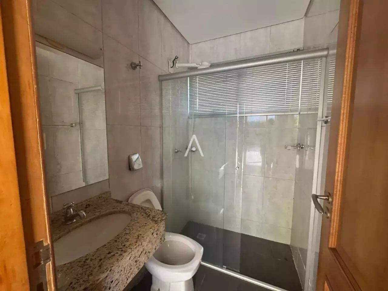 Sobrado para à venda no Bairro PACAEMBU em CASCAVEL: 