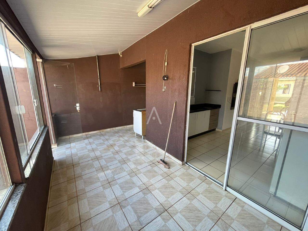 Casa Residencial para à venda no Bairro PARQUE VERDE em CASCAVEL: 