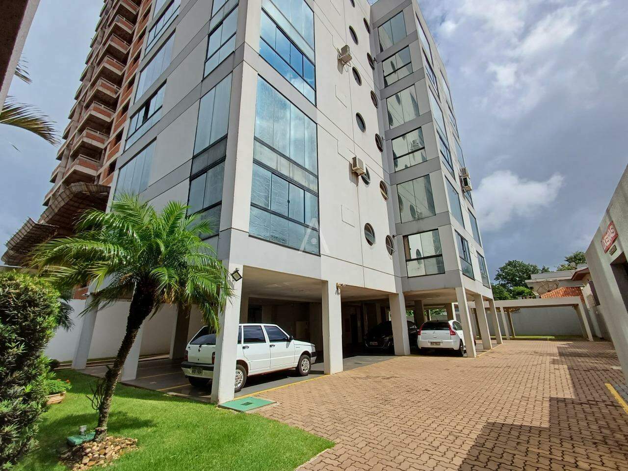 Apartamento para à venda no Bairro COQUEIRAL em CASCAVEL: 