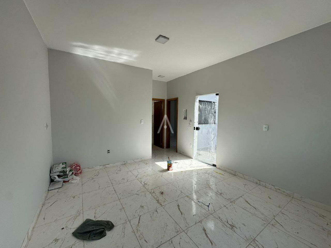Casa Residencial para à venda no Bairro JARDIM COOPAGRO em TOLEDO: