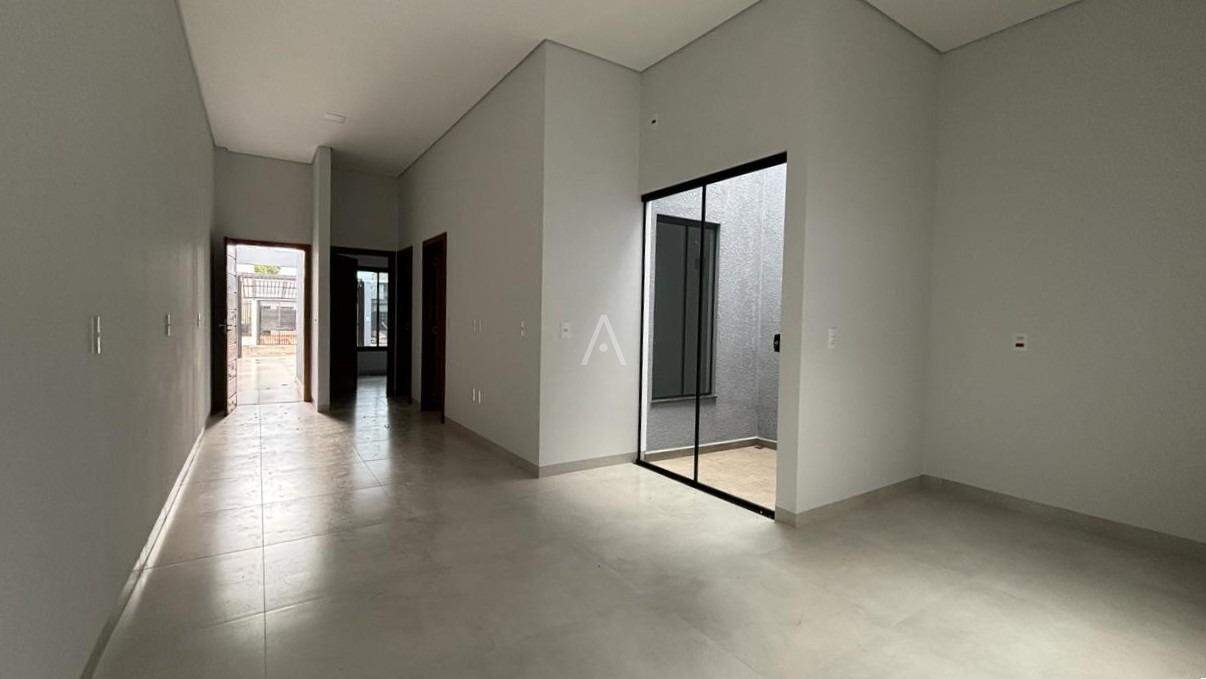 Casa Residencial para à venda no Bairro JARDIM COOPAGRO em TOLEDO: 