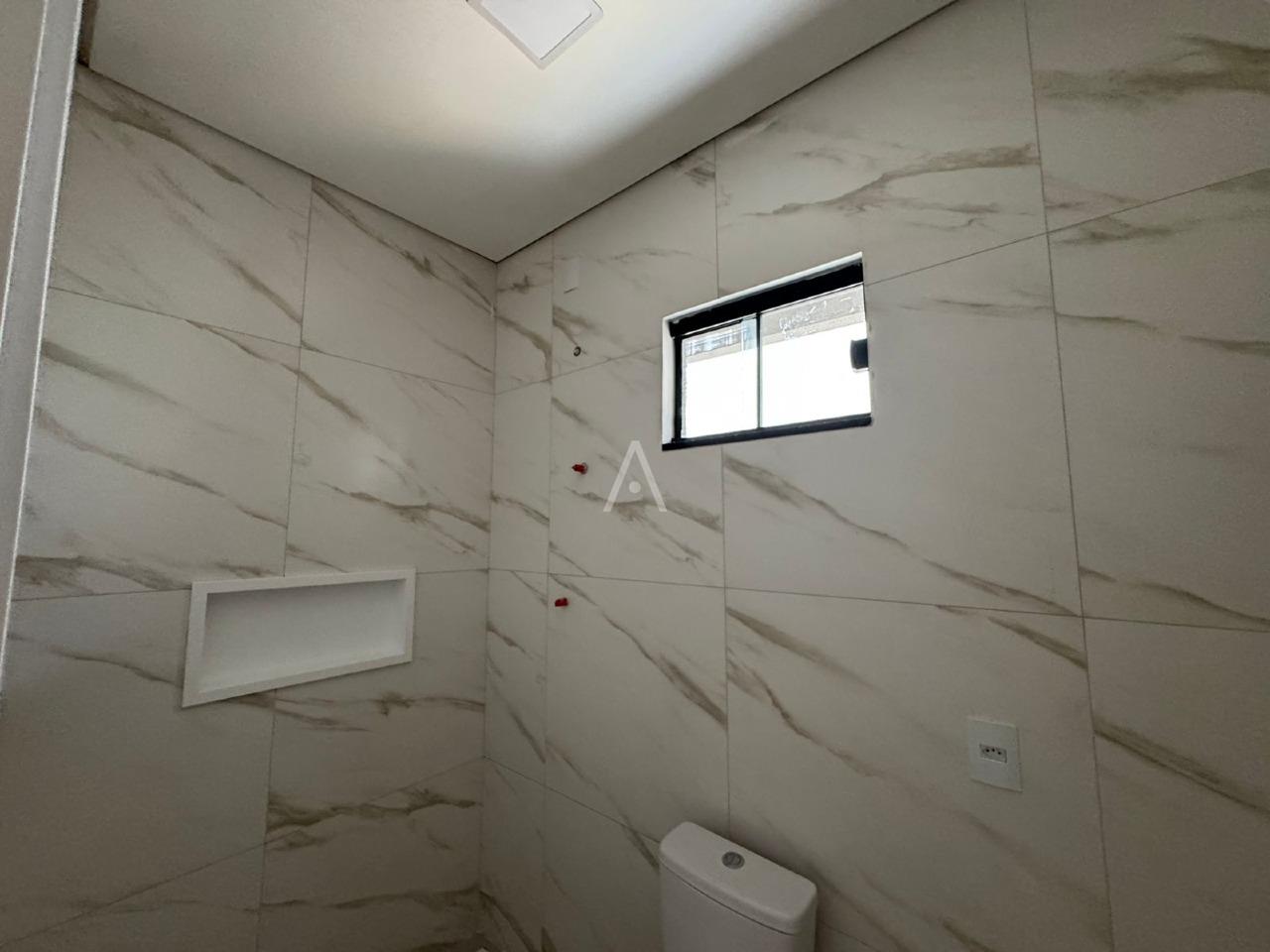 Casa Residencial para à venda no Bairro Vila Pioneiro em TOLEDO: 