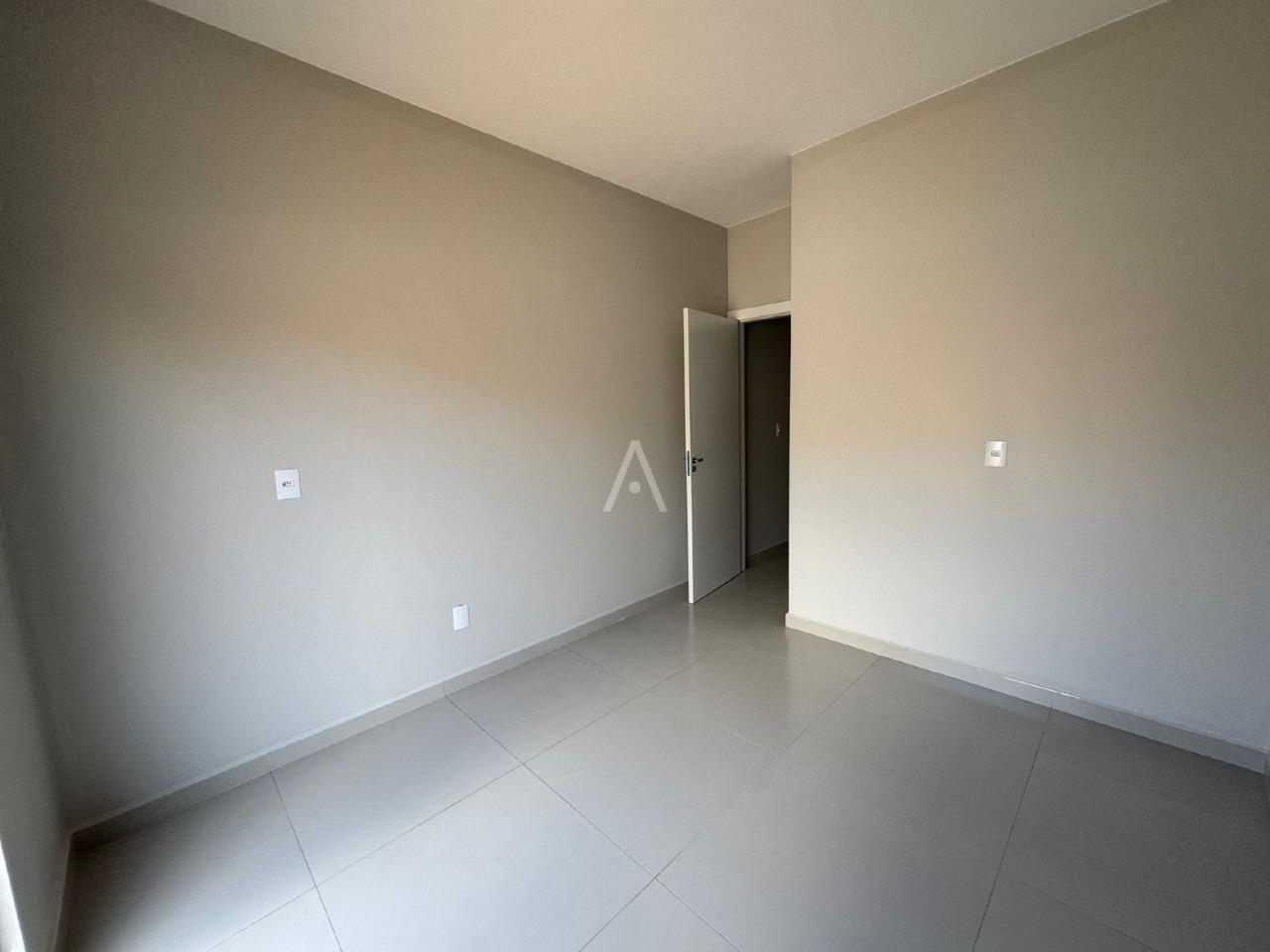 Casa Residencial para à venda no Bairro Vila Pioneiro em TOLEDO: 