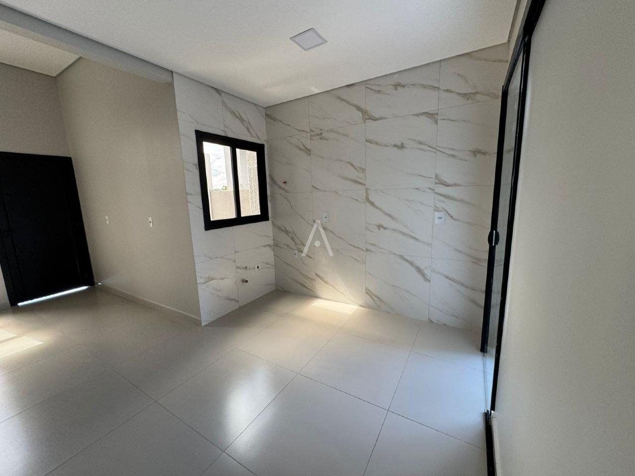 Casa Residencial para à venda no Bairro Vila Pioneiro em TOLEDO: 