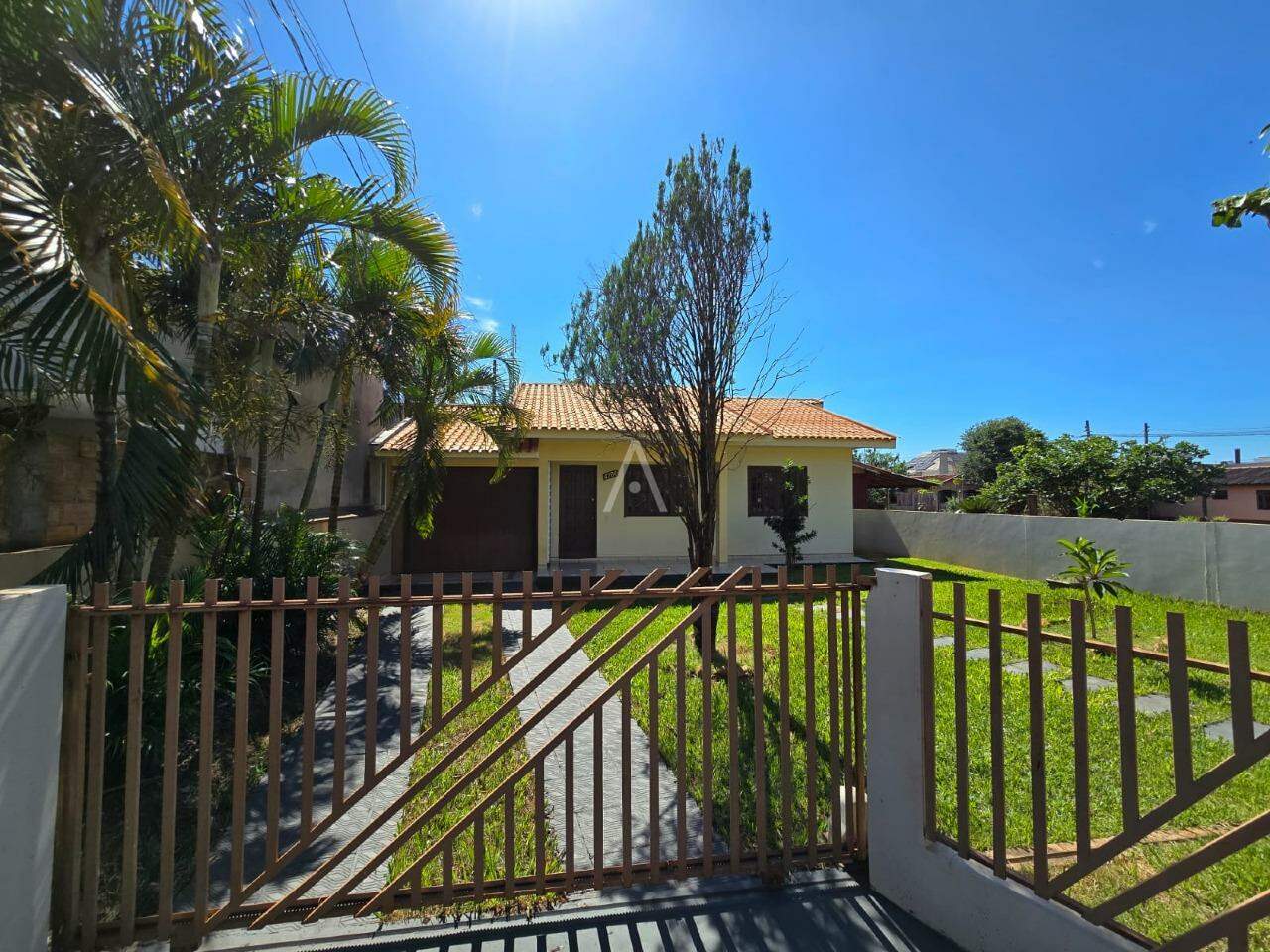 Casa Residencial para para aluguel no Bairro JARDIM GISELA em TOLEDO: 