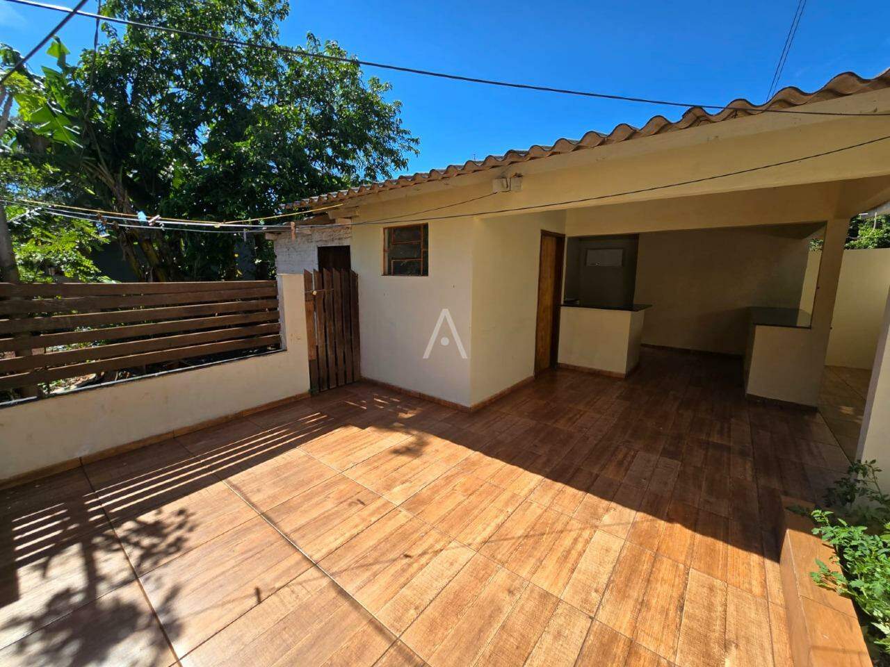 Casa Residencial para para aluguel no Bairro JARDIM GISELA em TOLEDO: 