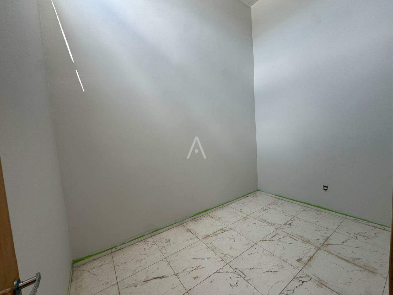 Casa Residencial para à venda no Bairro JARDIM COOPAGRO em TOLEDO: 