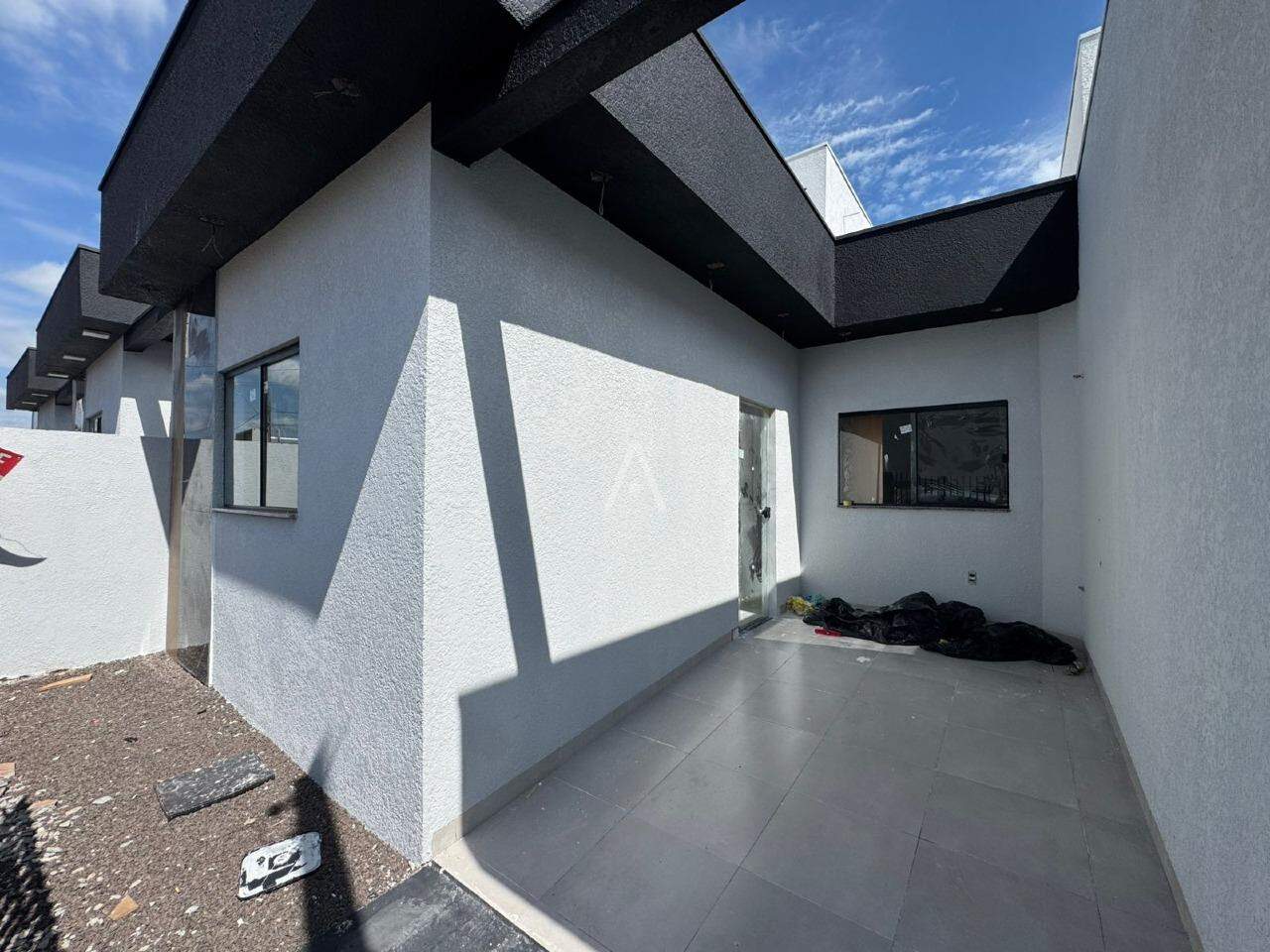 Casa Residencial para à venda no Bairro JARDIM COOPAGRO em TOLEDO: 