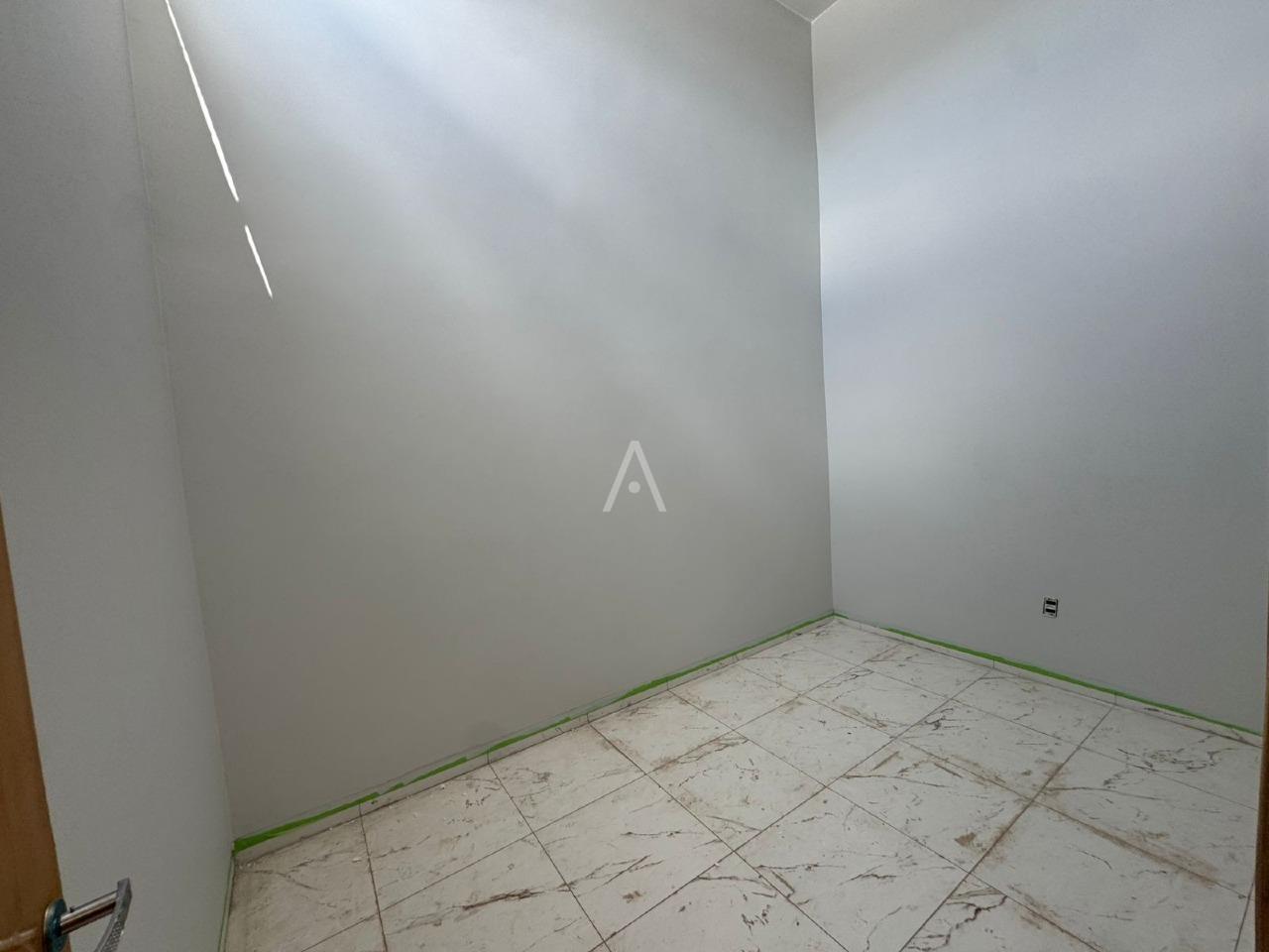 Casa Residencial para à venda no Bairro JARDIM COOPAGRO em TOLEDO: 