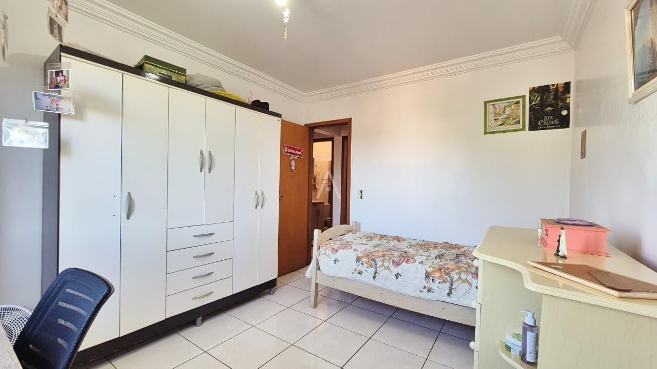 Sobrado para à venda no Bairro NOVA YORK em CASCAVEL: