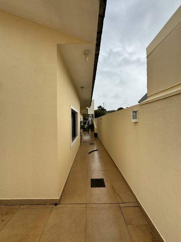 Casa Residencial para à venda no Bairro MARIA LUIZA em CASCAVEL: