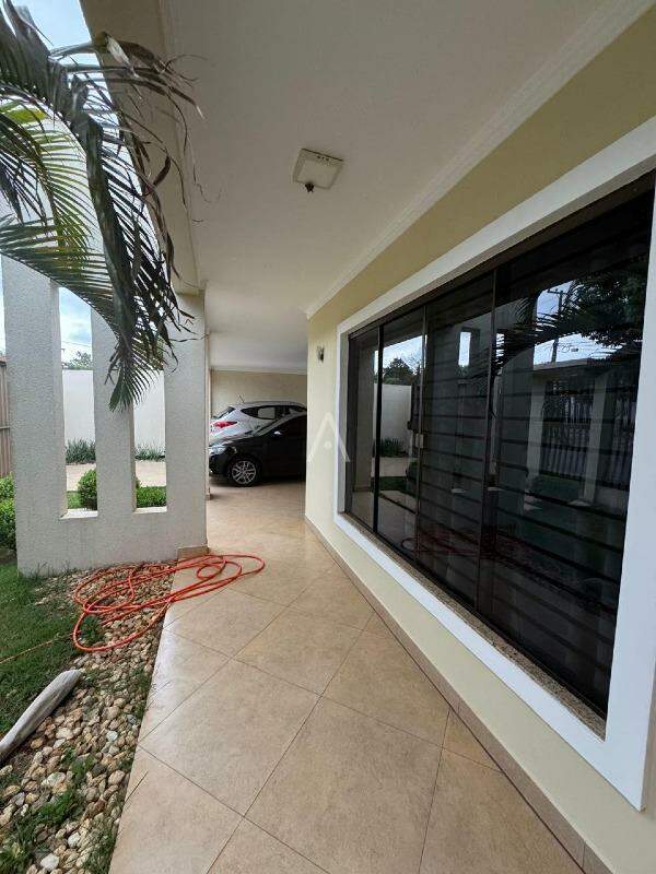 Casa Residencial para à venda no Bairro MARIA LUIZA em CASCAVEL: