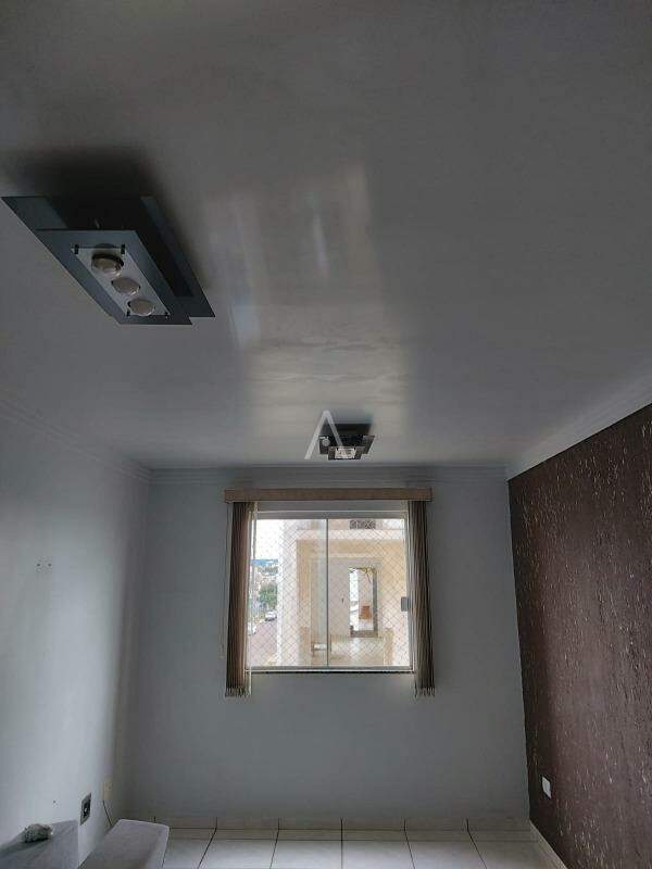 Apartamento para à venda no Bairro SANTA CRUZ em CASCAVEL: 