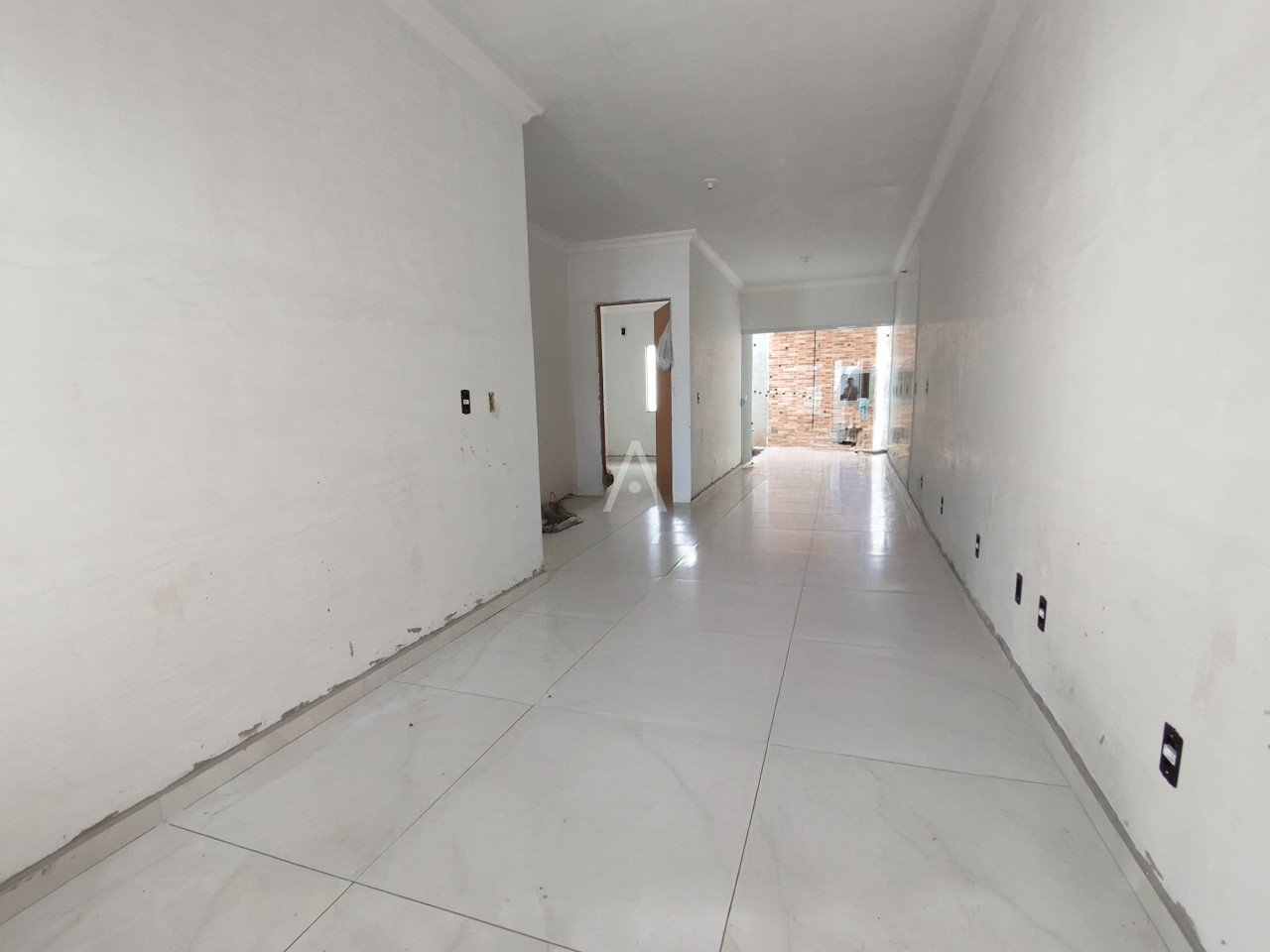 Casa Residencial para à venda no Bairro SANTOS DUMONT em CASCAVEL: SALA DE ESTAR