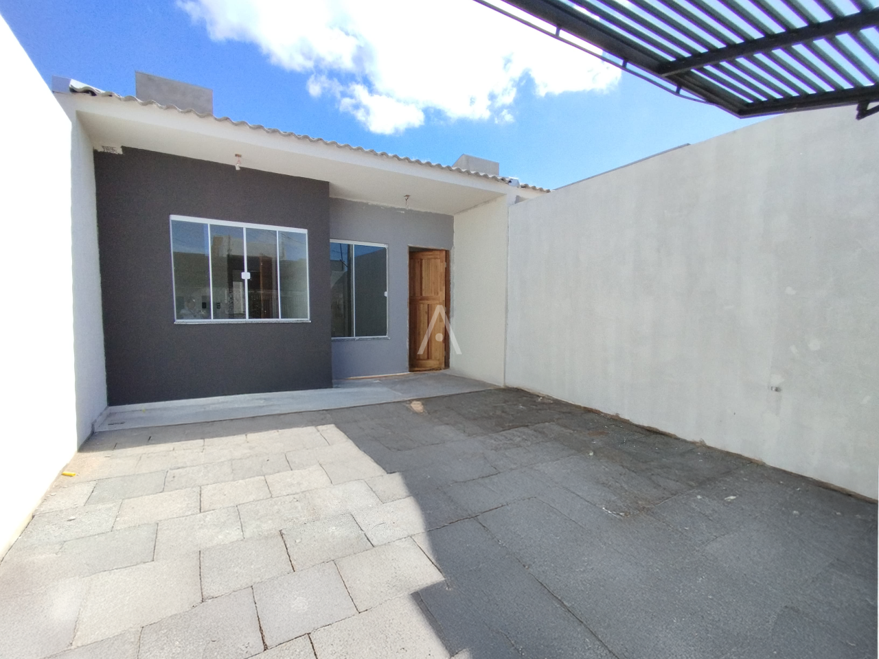 Casa Residencial para à venda no Bairro SANTOS DUMONT em CASCAVEL: ENTRADA 