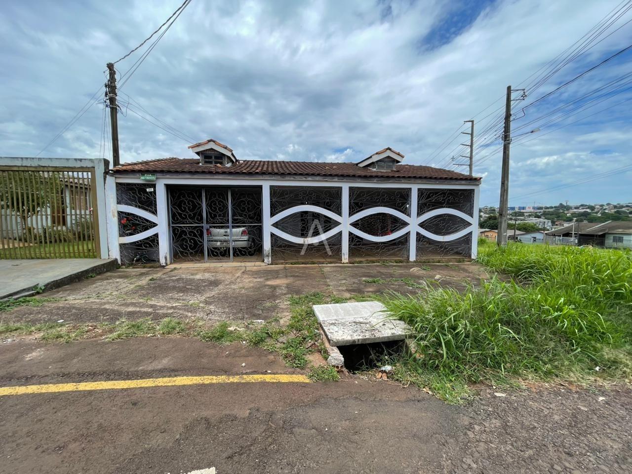 Casa Residencial para à venda no Bairro PERIOLO em CASCAVEL: 
