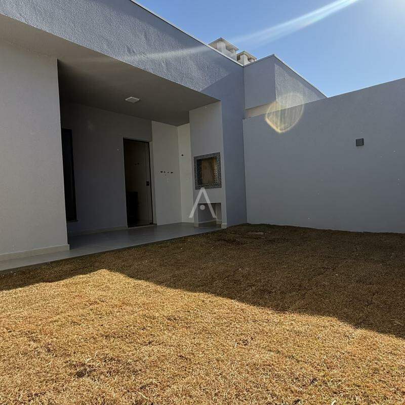 Casa Residencial para à venda no Bairro RECANTO TROPICAL em CASCAVEL: 