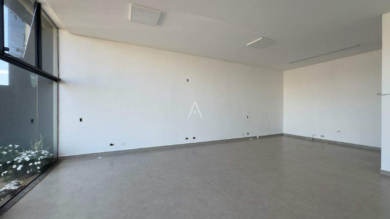 Sala Comercial para para aluguel no Bairro COQUEIRAL em CASCAVEL: 