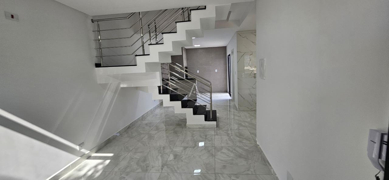 Sobrado para à venda no Bairro CANCELLI em CASCAVEL: 