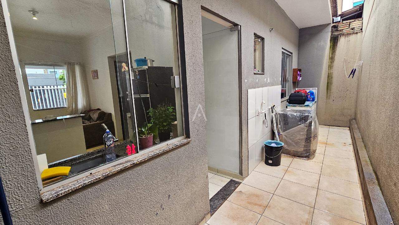 Casa Residencial para à venda no Bairro ESMERALDA em CASCAVEL: 