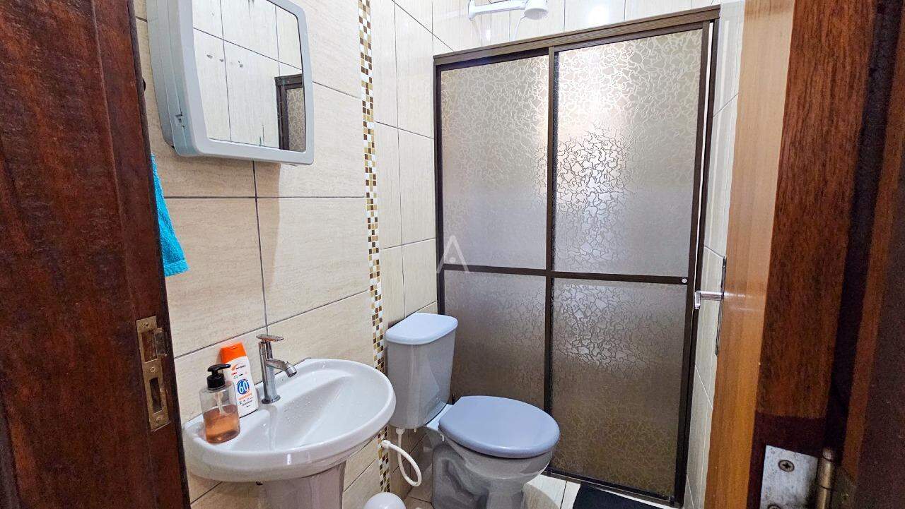 Casa Residencial para à venda no Bairro ESMERALDA em CASCAVEL: 