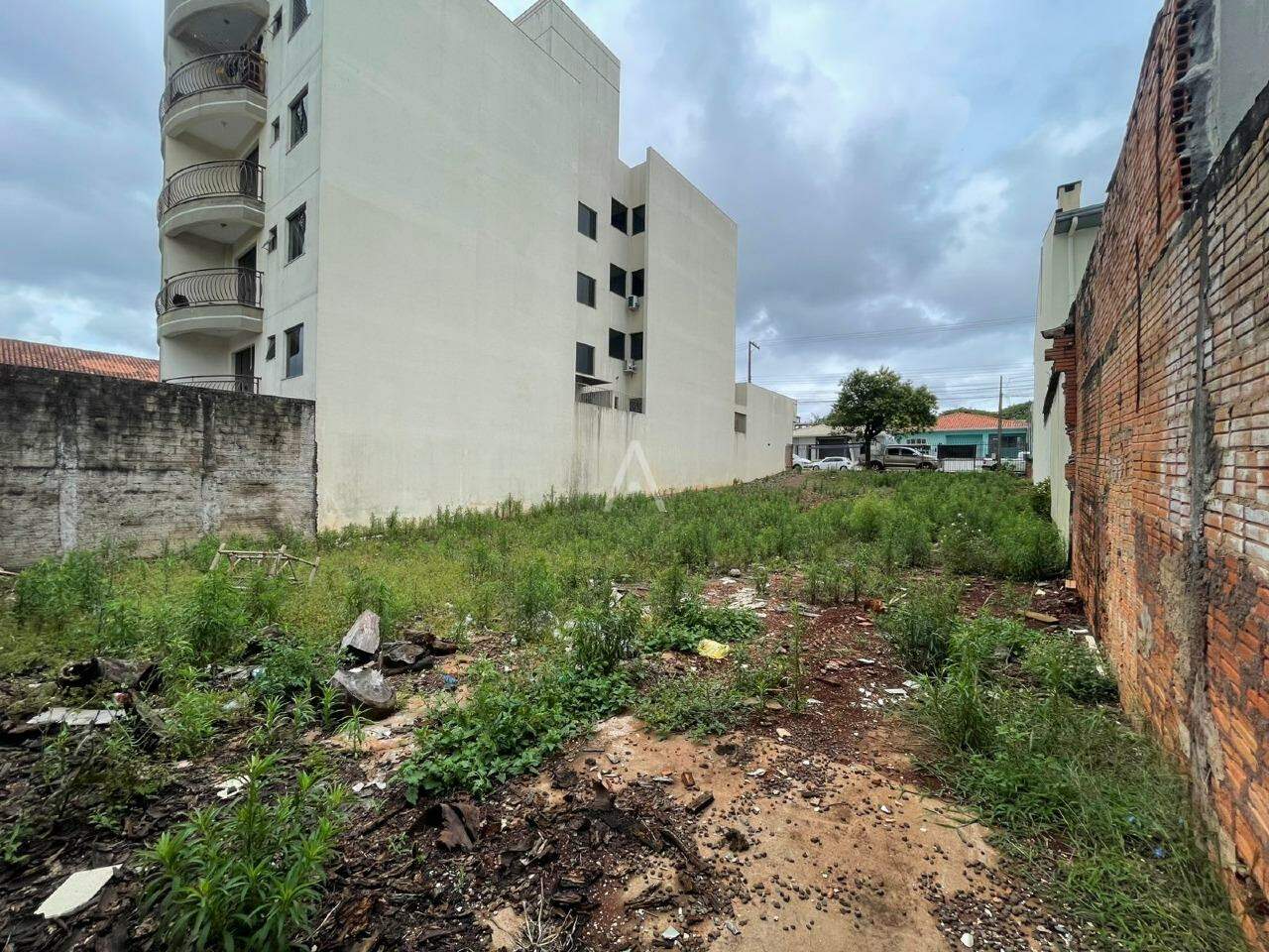 Terreno para à venda no Bairro PARQUE SAO PAULO em CASCAVEL: 