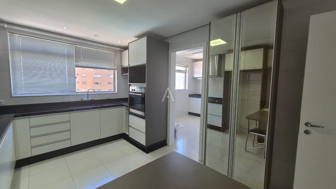 Apartamento para à venda no Bairro CENTRO em CASCAVEL: 