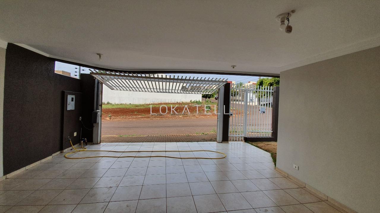 Sobrado para à venda no Bairro PORTO SEGURO em CASCAVEL: 