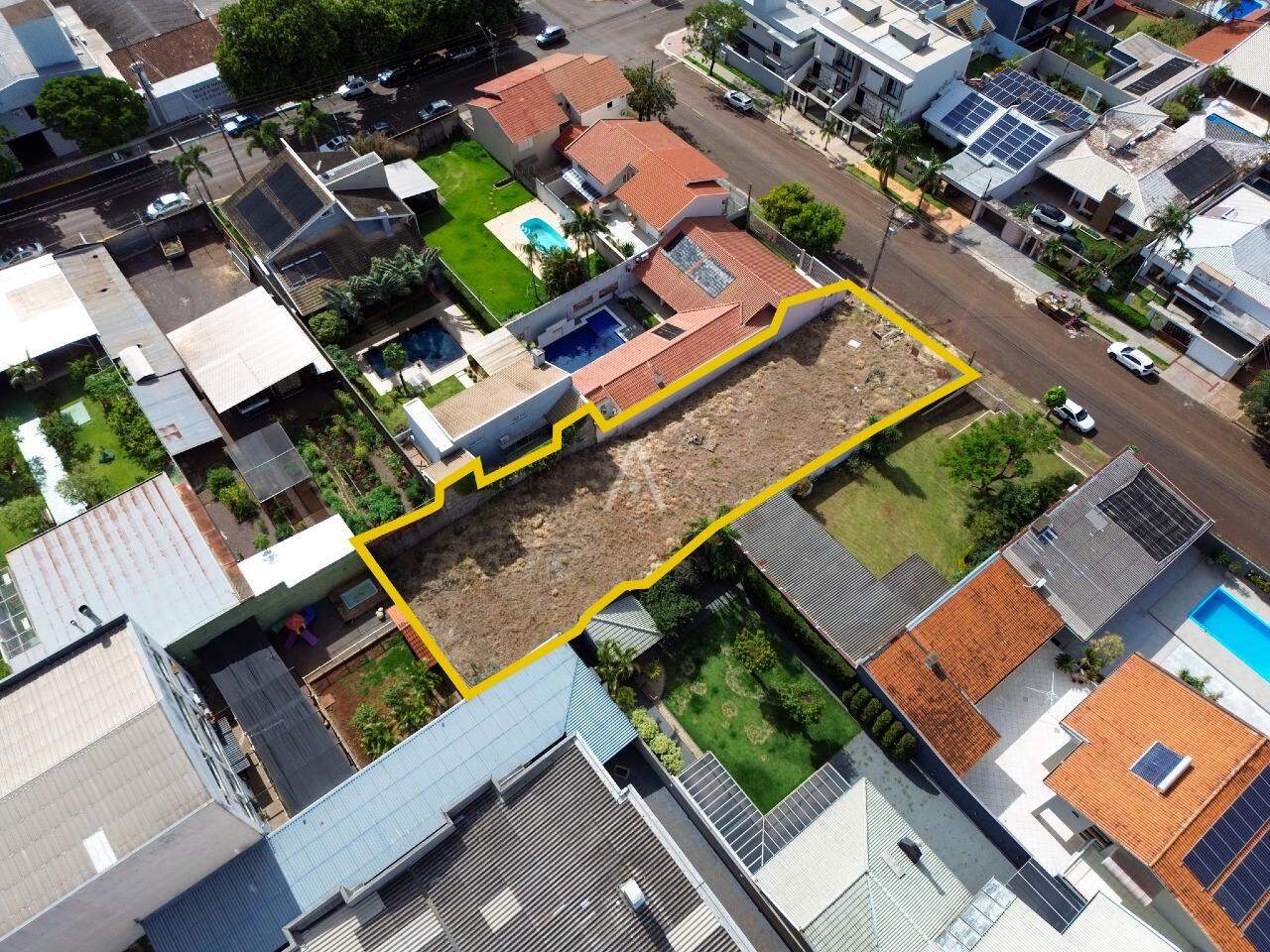 Terreno para à venda no Bairro NEVA em CASCAVEL: