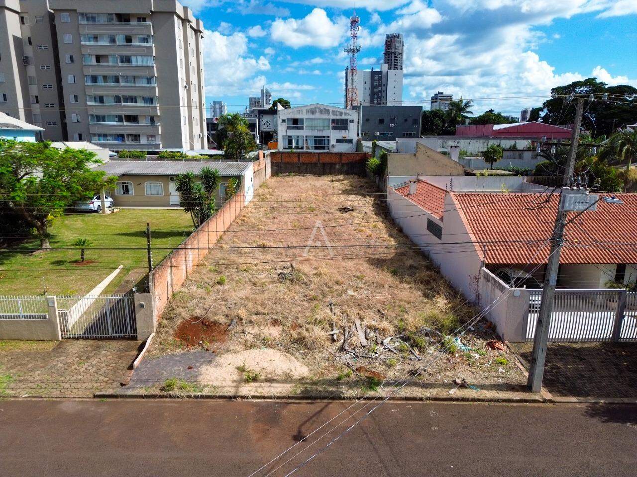 Terreno para à venda no Bairro NEVA em CASCAVEL: 