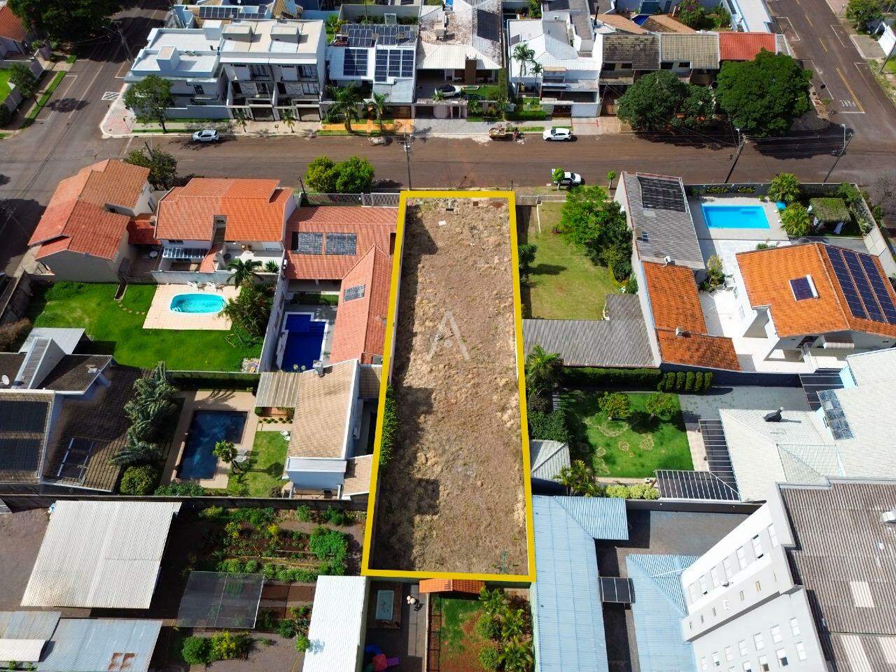 Terreno para à venda no Bairro NEVA em CASCAVEL: