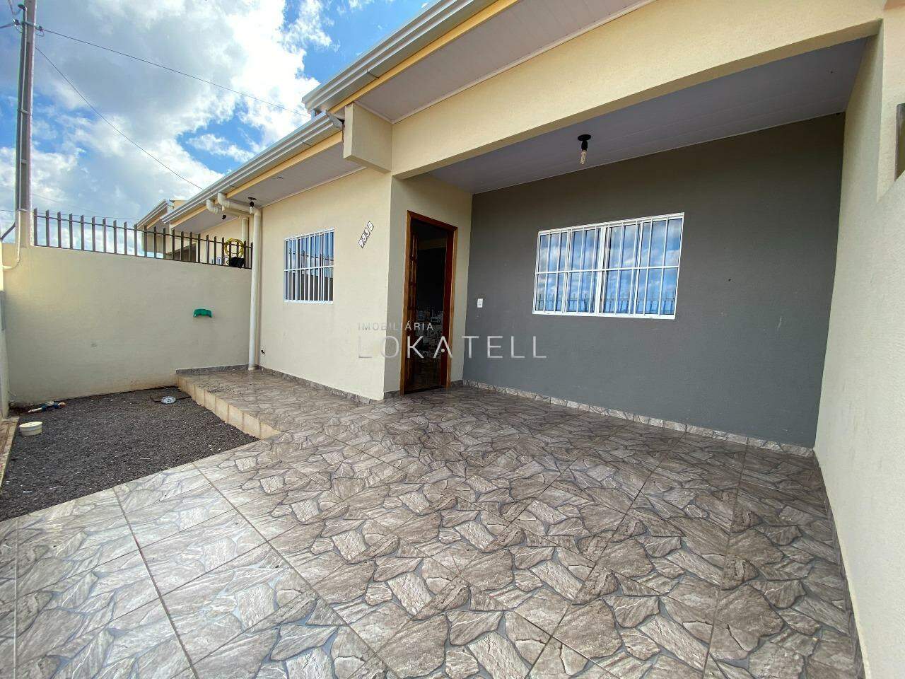 Casa Residencial para para aluguel no Bairro JD VENEZA em CASCAVEL: 