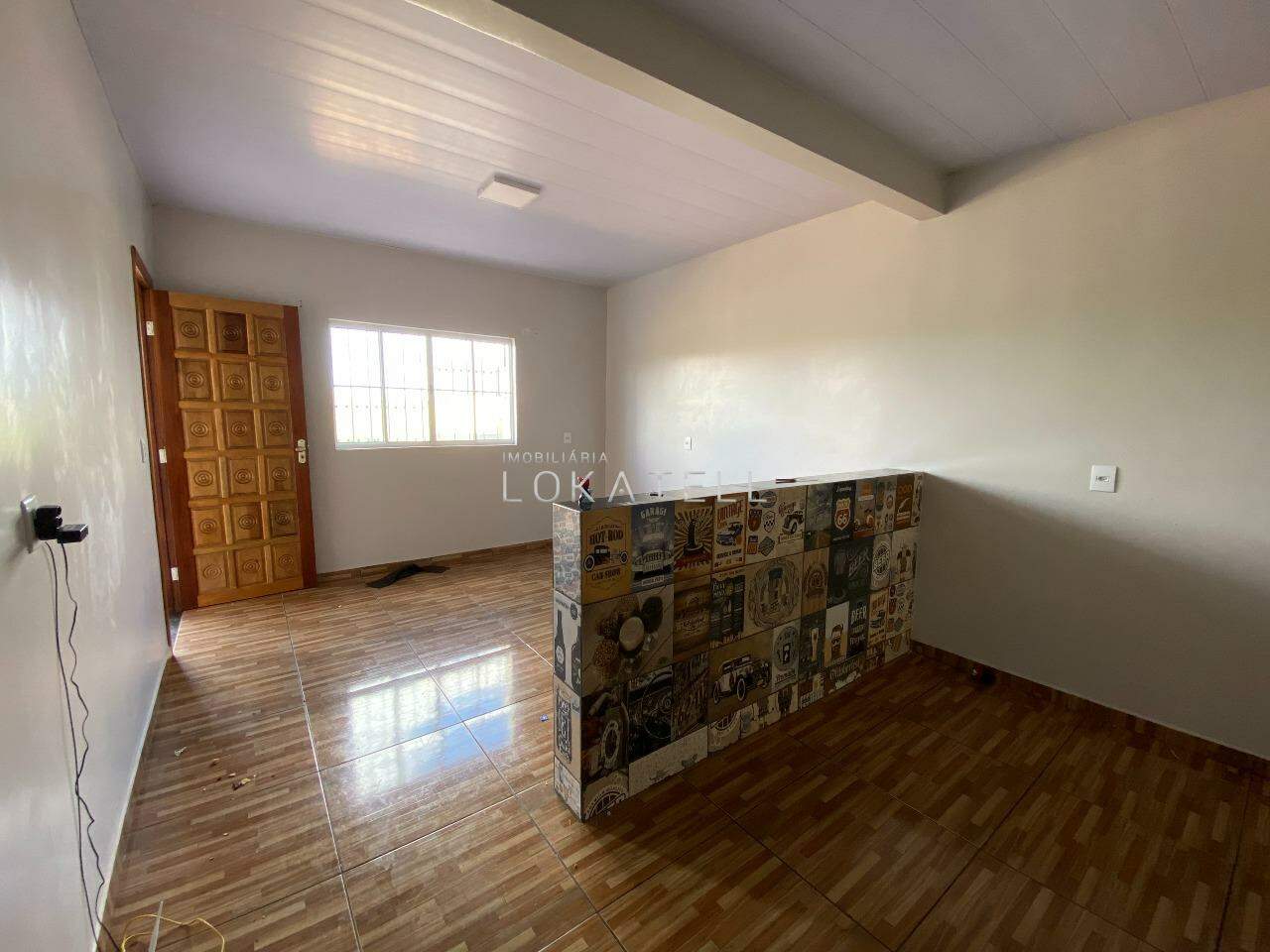 Casa Residencial para para aluguel no Bairro JD VENEZA em CASCAVEL: