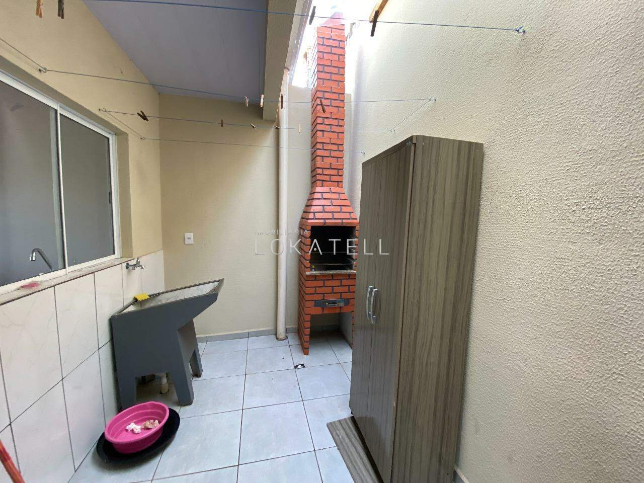 Casa Residencial para para aluguel no Bairro JD VENEZA em CASCAVEL: