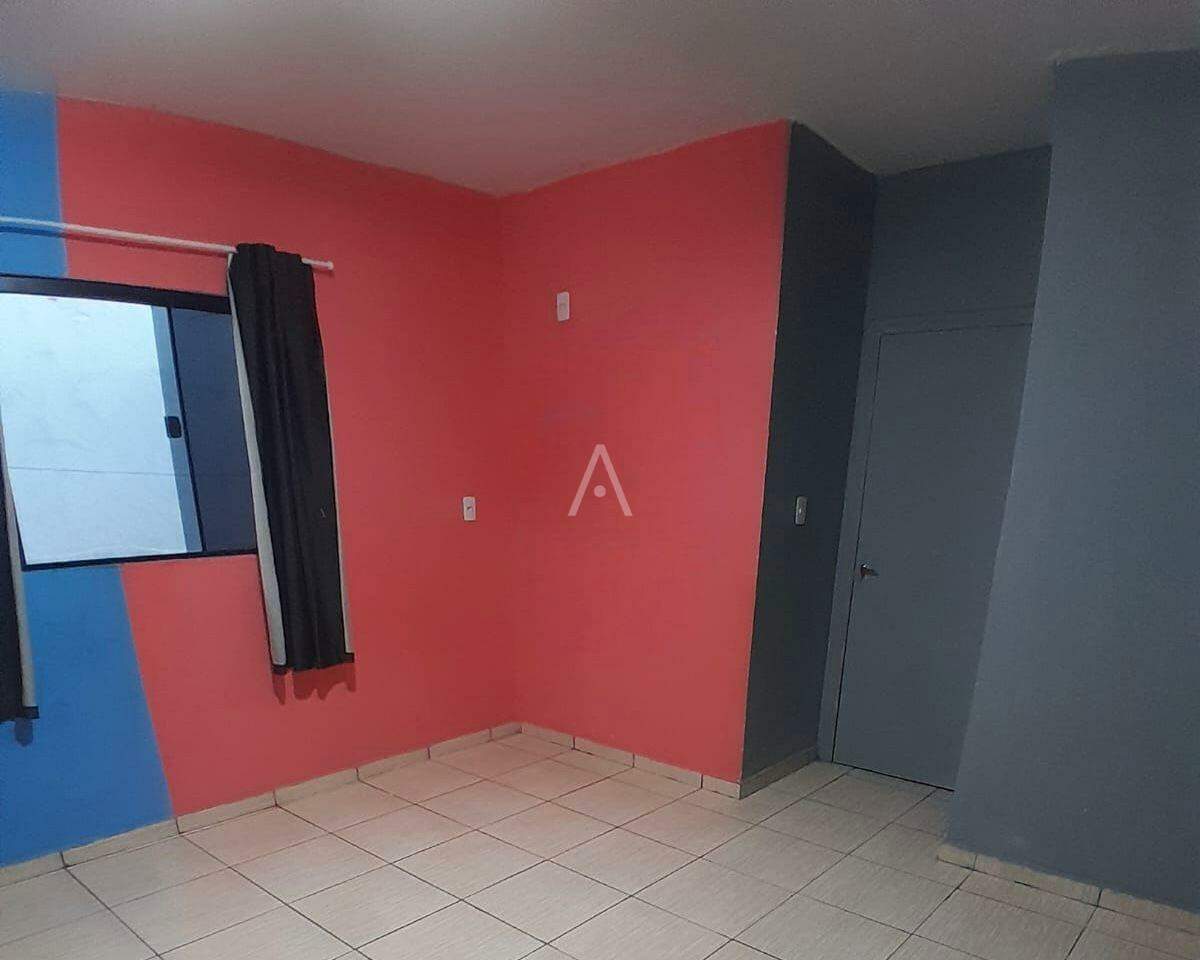 Casa Residencial para à venda no Bairro SEDE ALVORADA em CASCAVEL: 