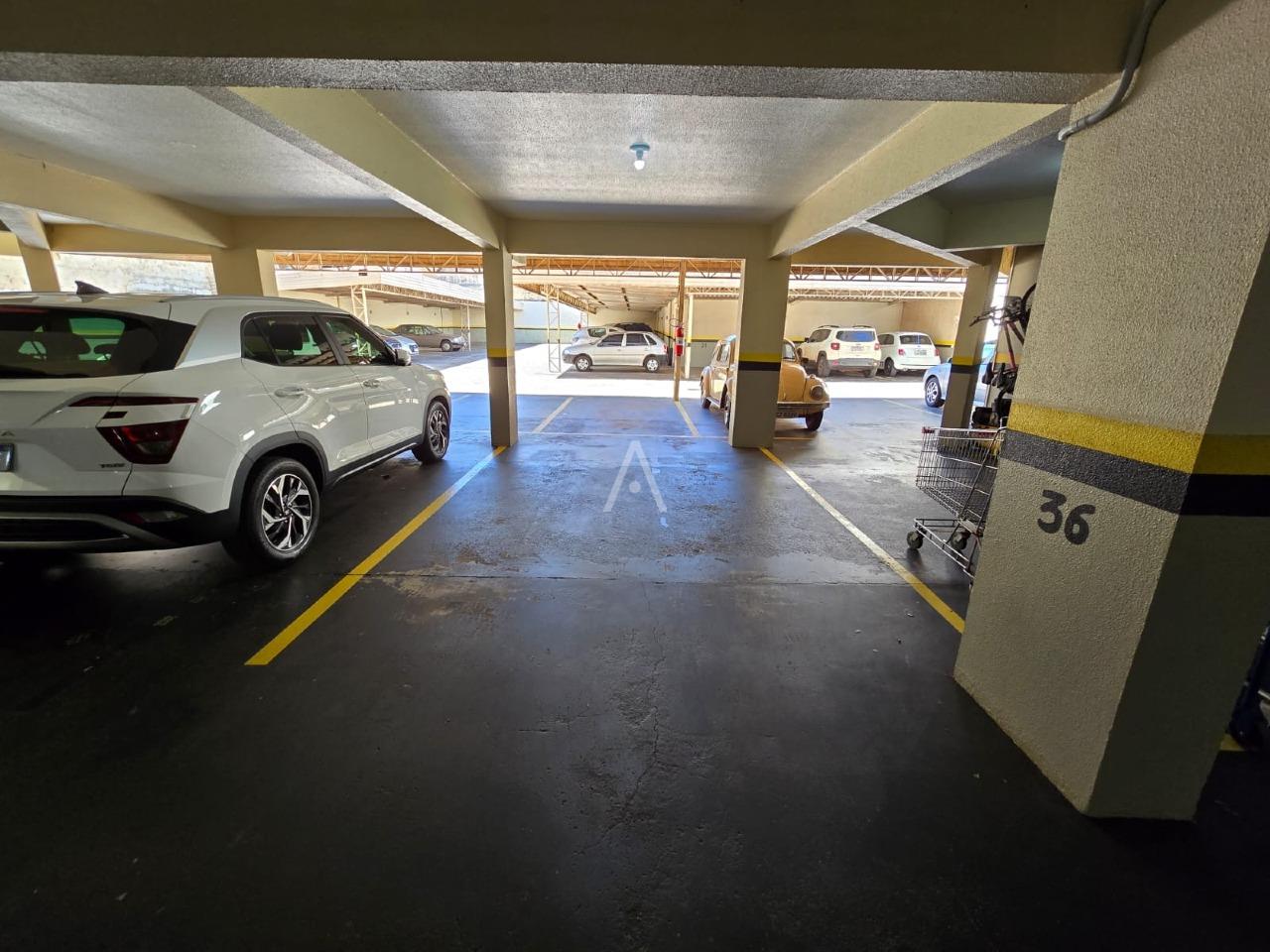 Apartamento para à venda no Bairro CENTRO em TOLEDO: 