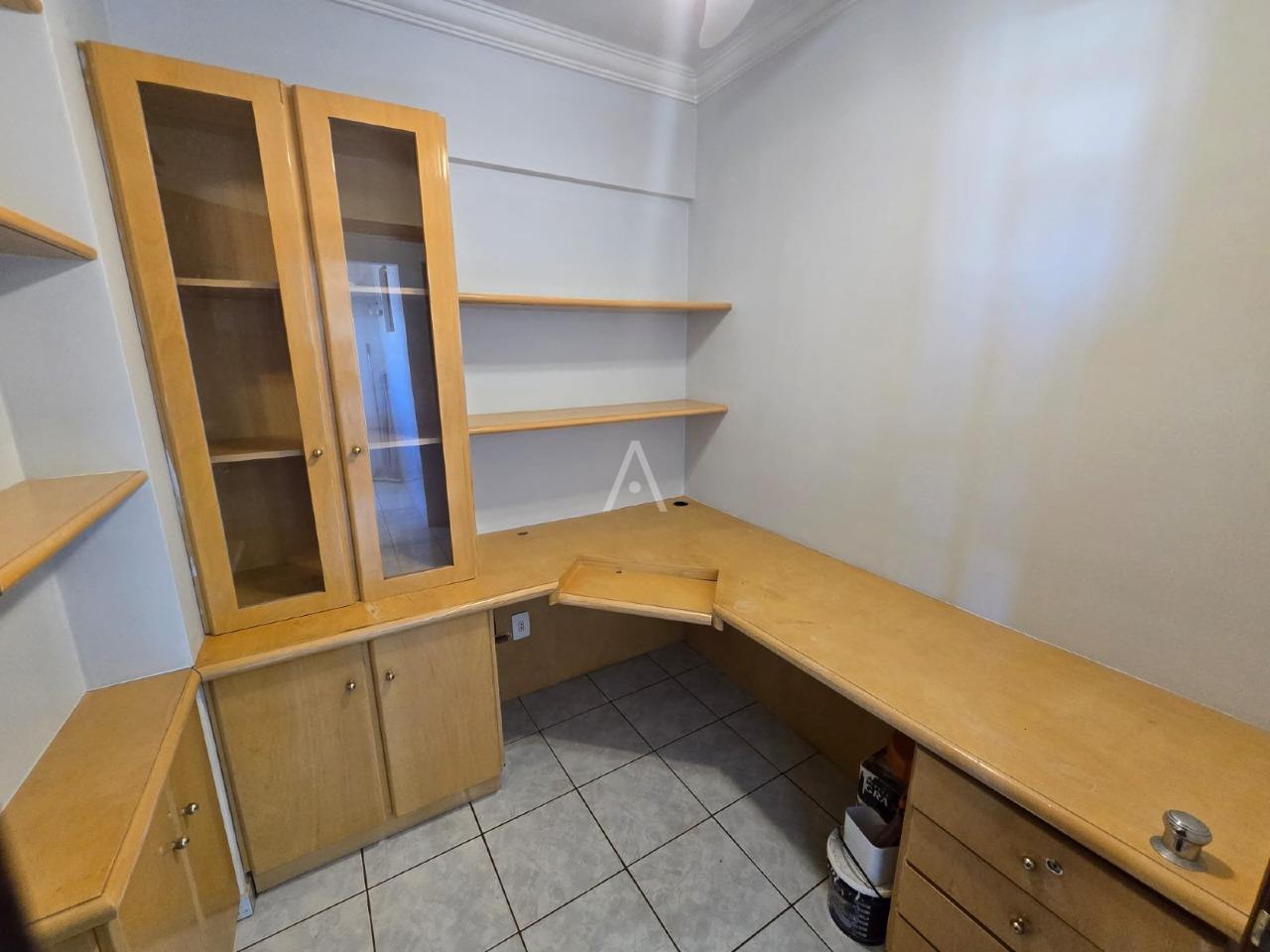 Apartamento para à venda no Bairro CENTRO em TOLEDO: 