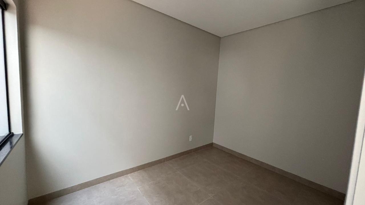 Casa Residencial para à venda no Bairro JARDIM COOPAGRO em TOLEDO: 