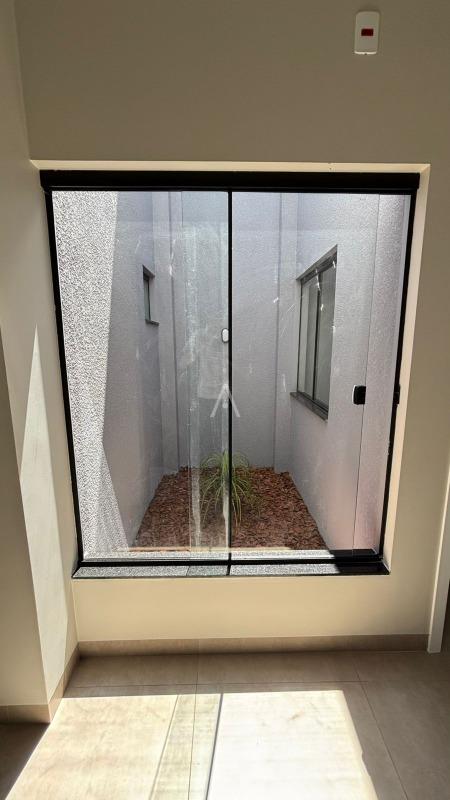 Casa Residencial para à venda no Bairro JARDIM COOPAGRO em TOLEDO: 