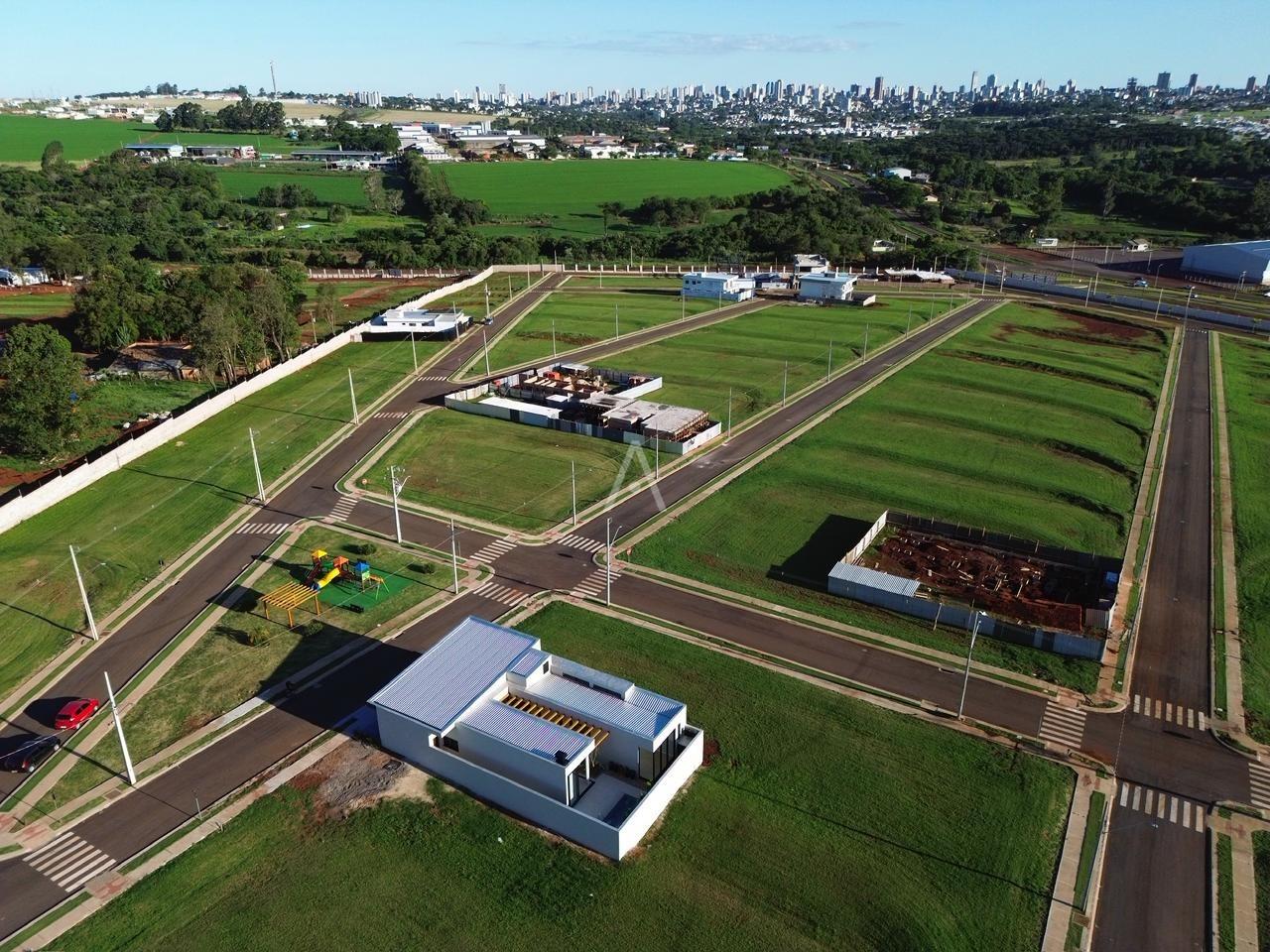 Casa Residencial para à venda no Bairro CATARATAS em CASCAVEL: 