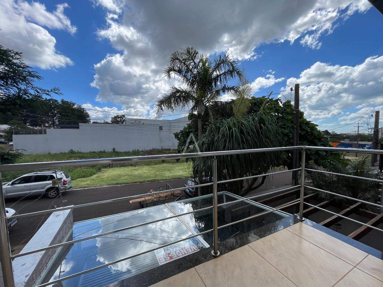 Sobrado para à venda no Bairro Pioneiros Catarinenses em CASCAVEL: 