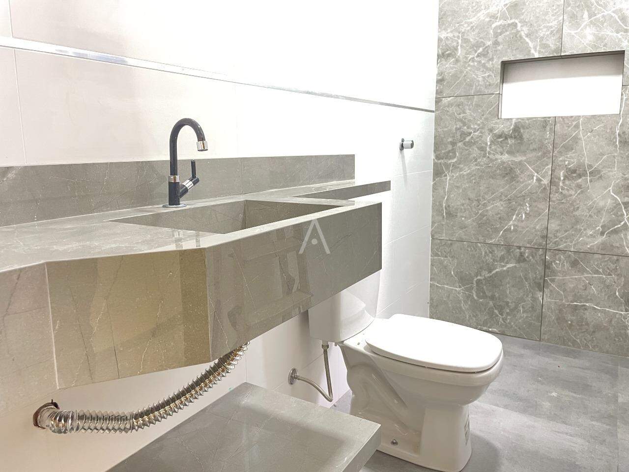 Casa Residencial para à venda no Bairro SANTA FELICIDADE em CASCAVEL: BWC Social