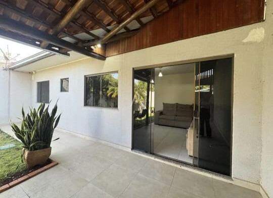 Casa Residencial para para aluguel no Bairro ESMERALDA em CASCAVEL: 