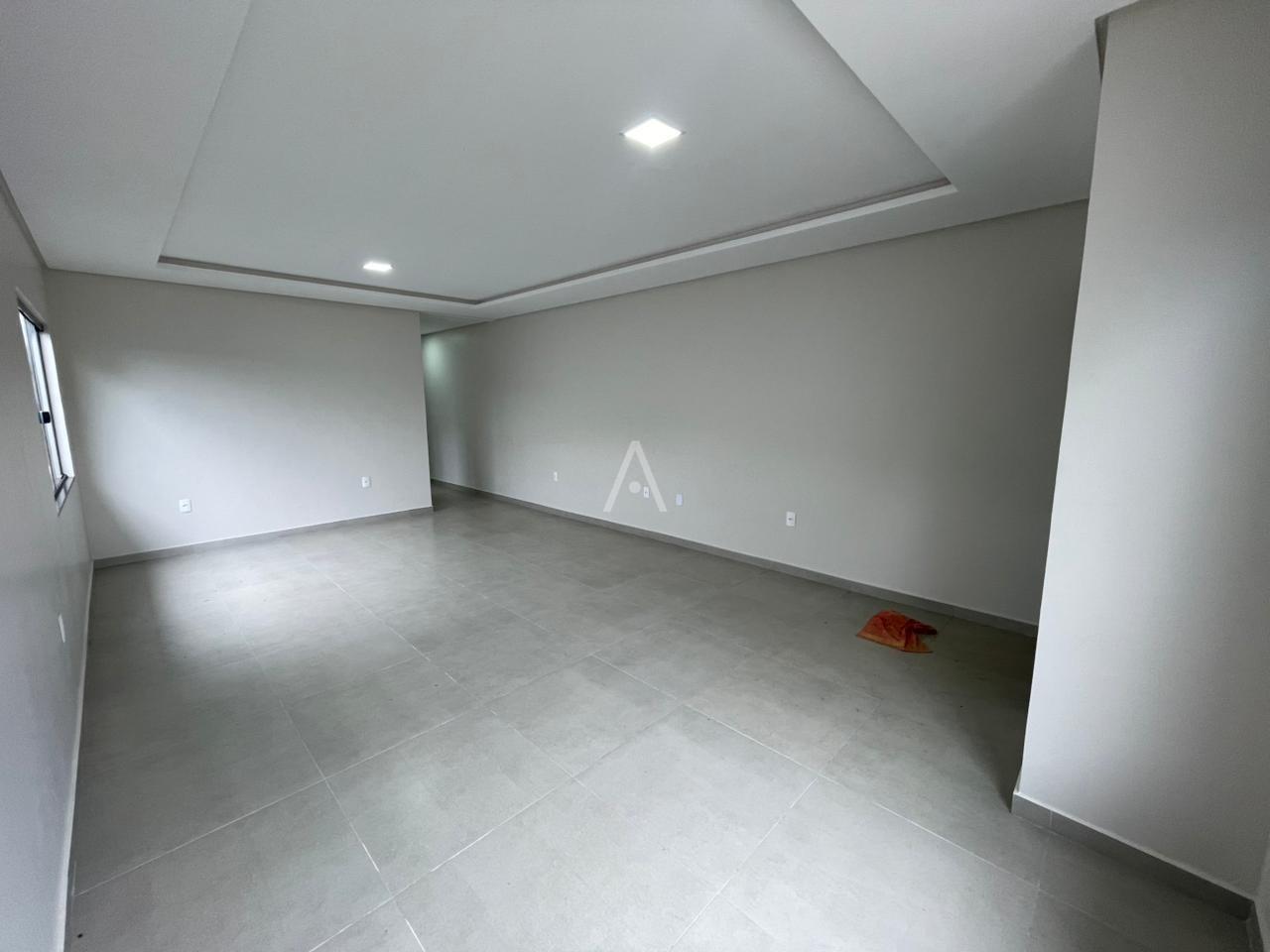 Casa Residencial para à venda no Bairro BRASILIA em CASCAVEL: 